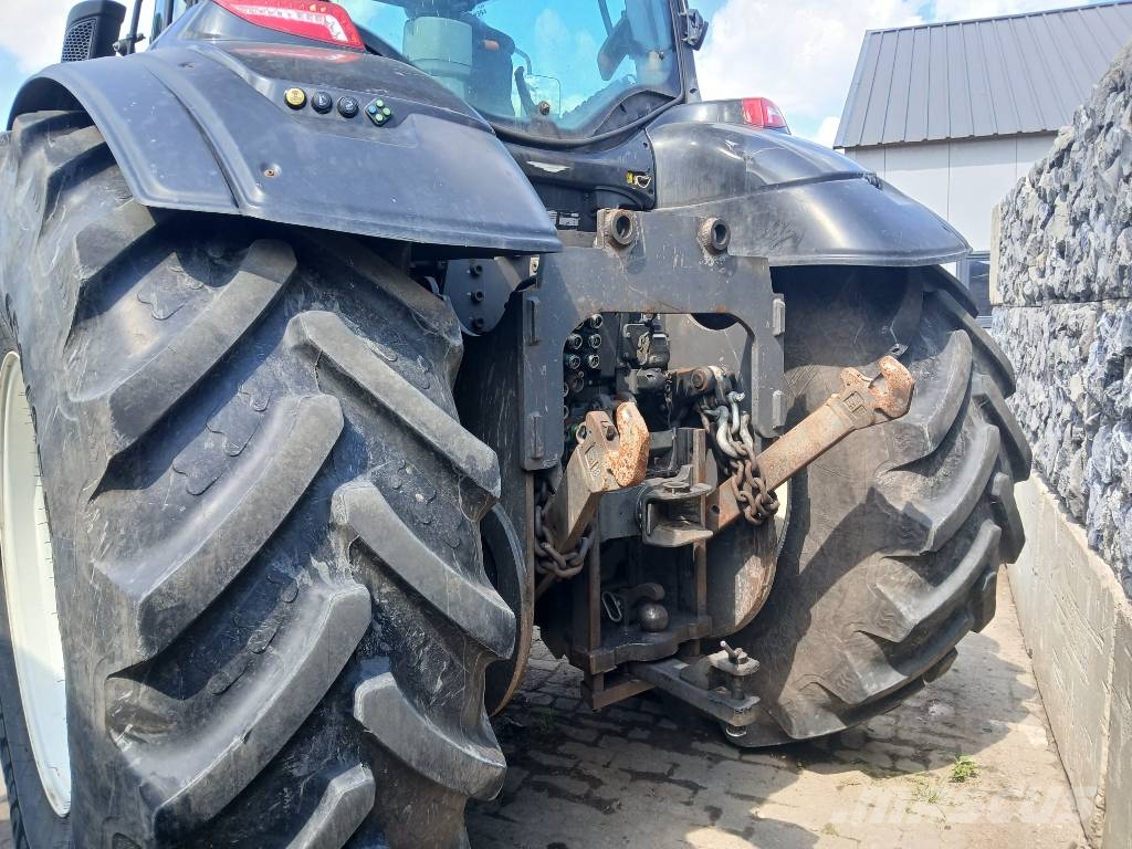 Valtra 214 拖拉机/农用车