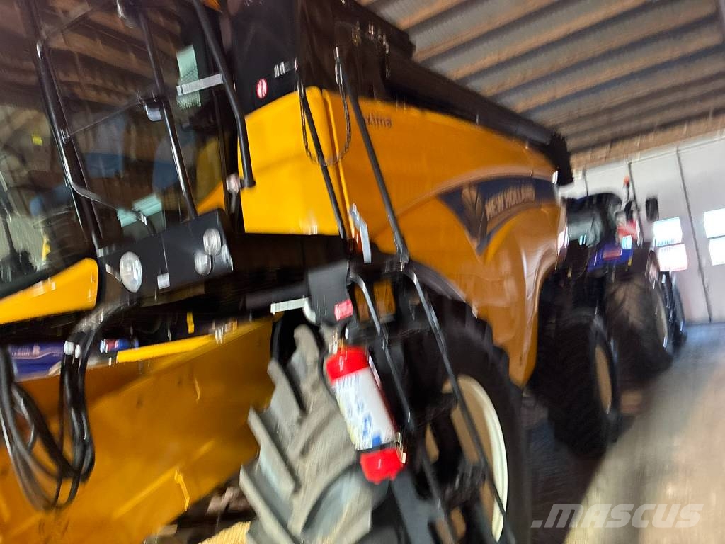 New Holland CX 5.80 4 WD Sveriges finaste Mähdrescher