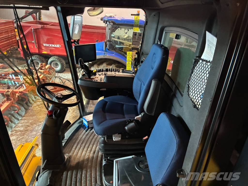 New Holland CX 5.80 4 WD Sveriges finaste Mähdrescher
