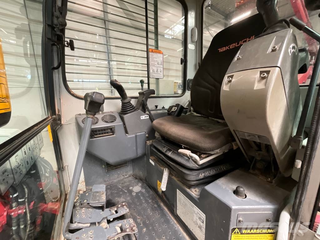 Takeuchi TB 153 FR حفارات صغيرة أقل من 7 طن (حفارات صغيرة)