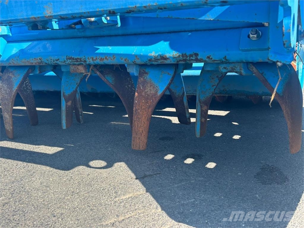 Lemken Saphir 9/300 + Zirkon 8/300 Kombinované sejačky