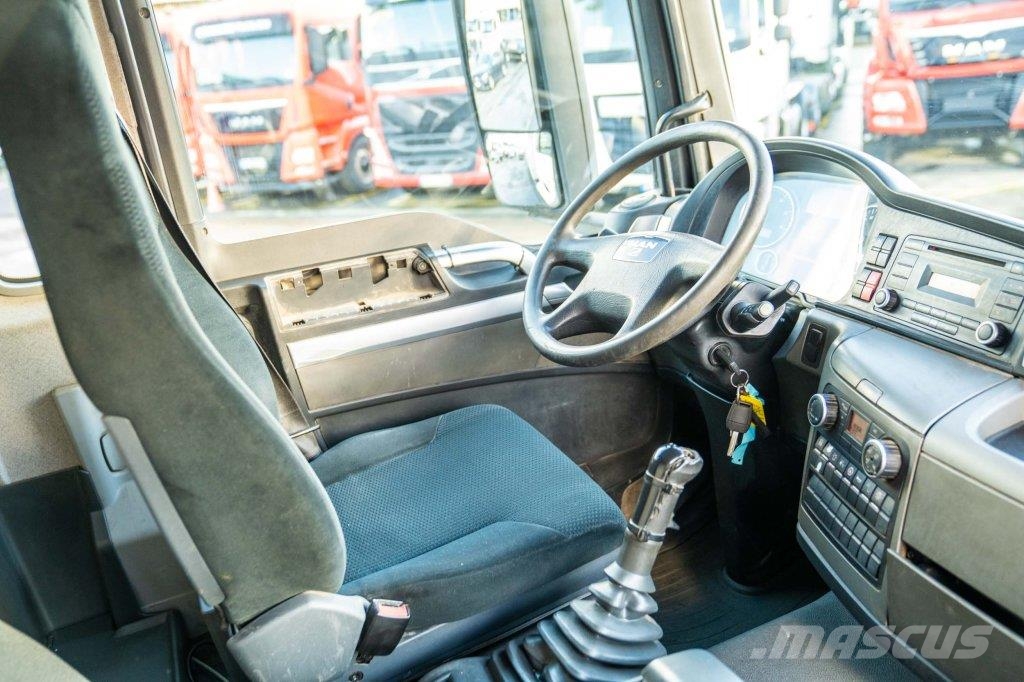 MAN TGS 41.400 BB Tipper trucks