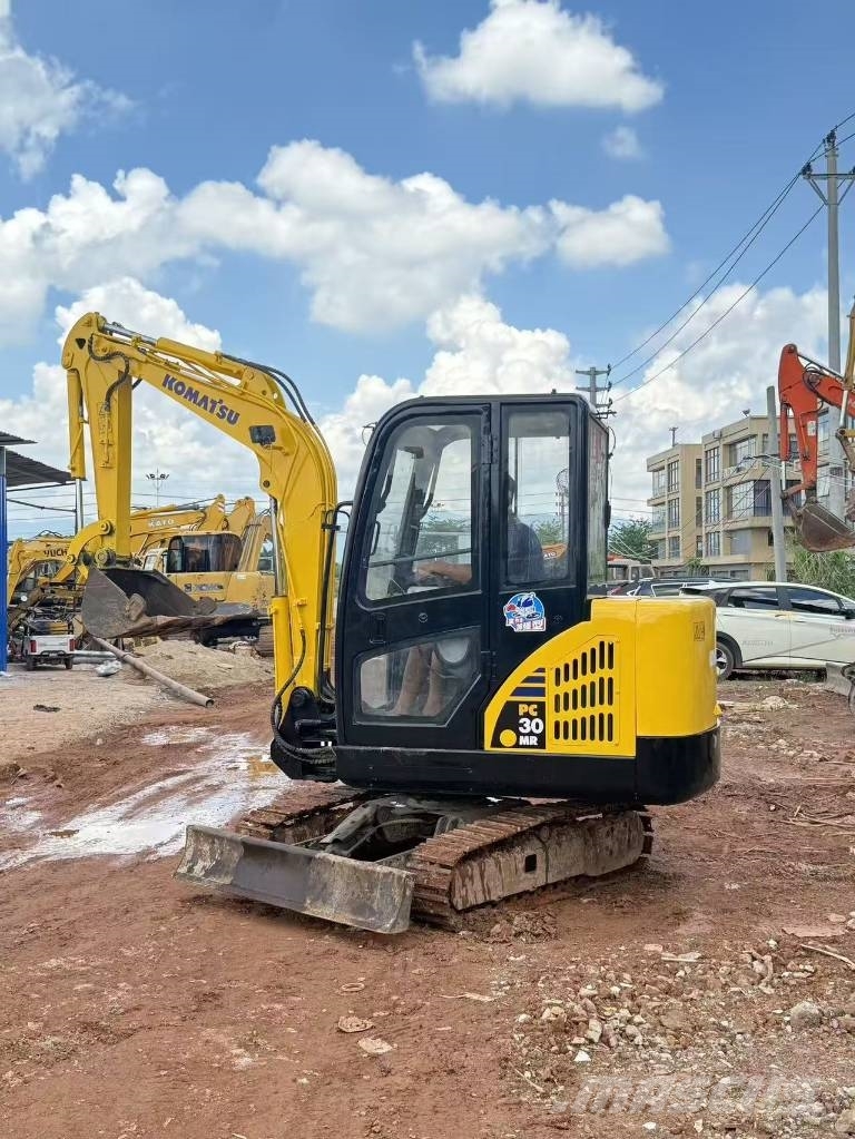 Komatsu PC 30 Εκσκαφάκι (διαβολάκι) < 7t