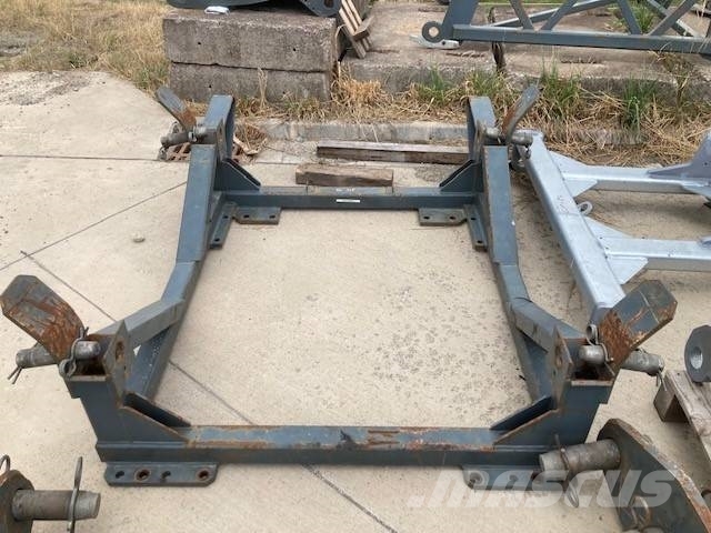 Liebherr 120k.1 Adapter Hinterachase Части и оборудване за кранове