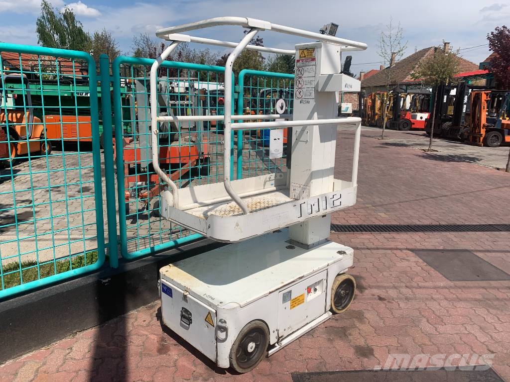 UpRight TM 12 V-2748 EO Vertikalne radne podizne platforme