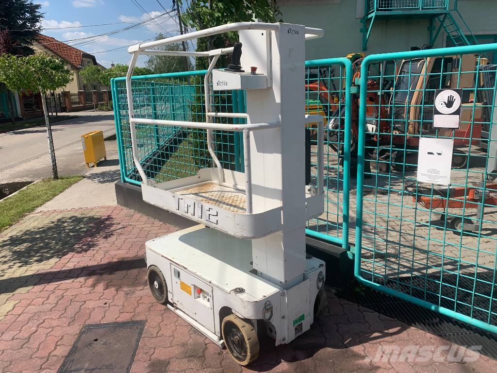 UpRight TM 12 V-2748 EO Vertikalne radne podizne platforme