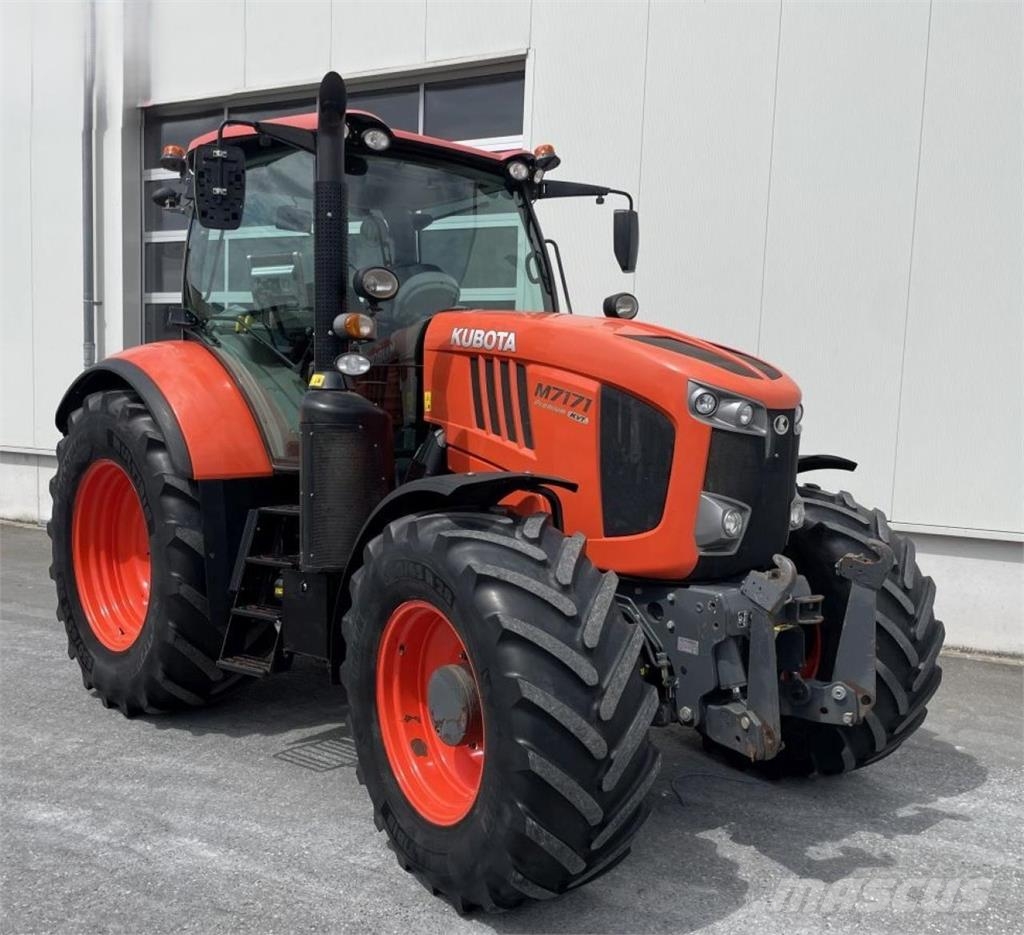 Kubota M 7171 Premium Traktoren