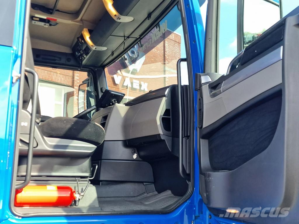 MAN TGX 26.500 6x2/4 - PTO/Hydraulic - Navi - Steering Tractores (camiões)