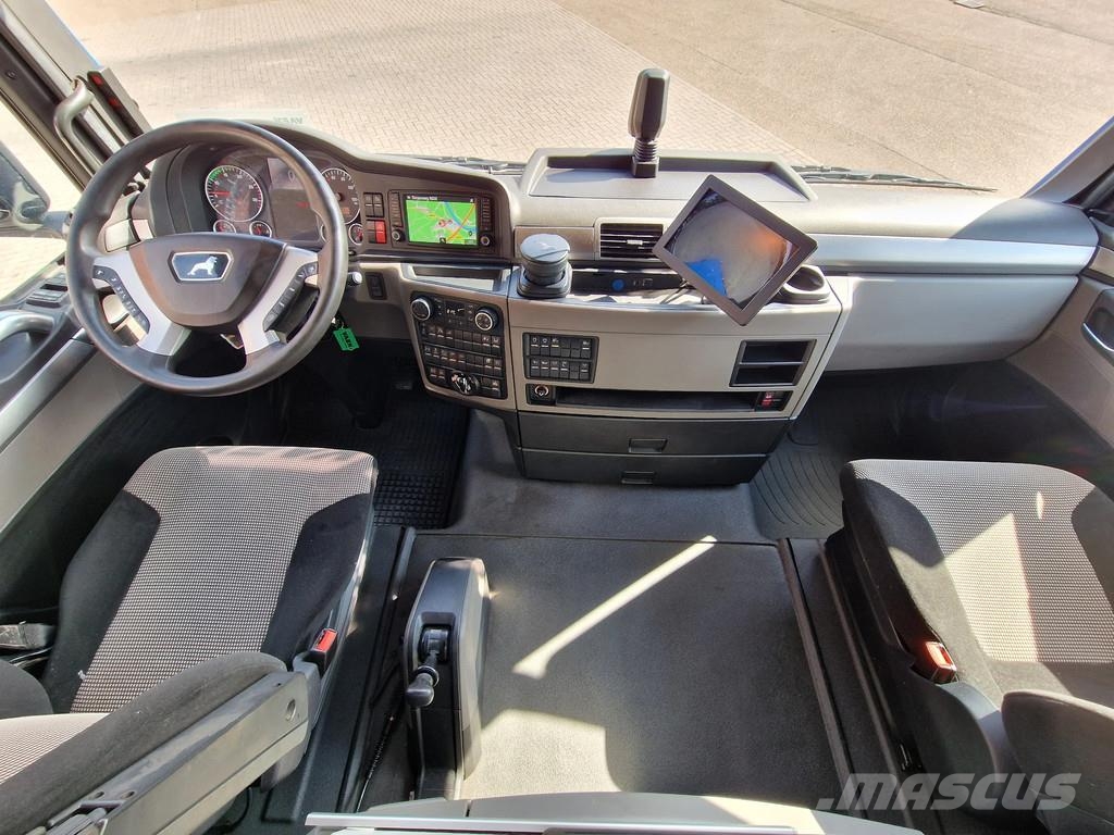 MAN TGX 26.500 6x2/4 - PTO/Hydraulic - Navi - Steering Naudoti vilkikai