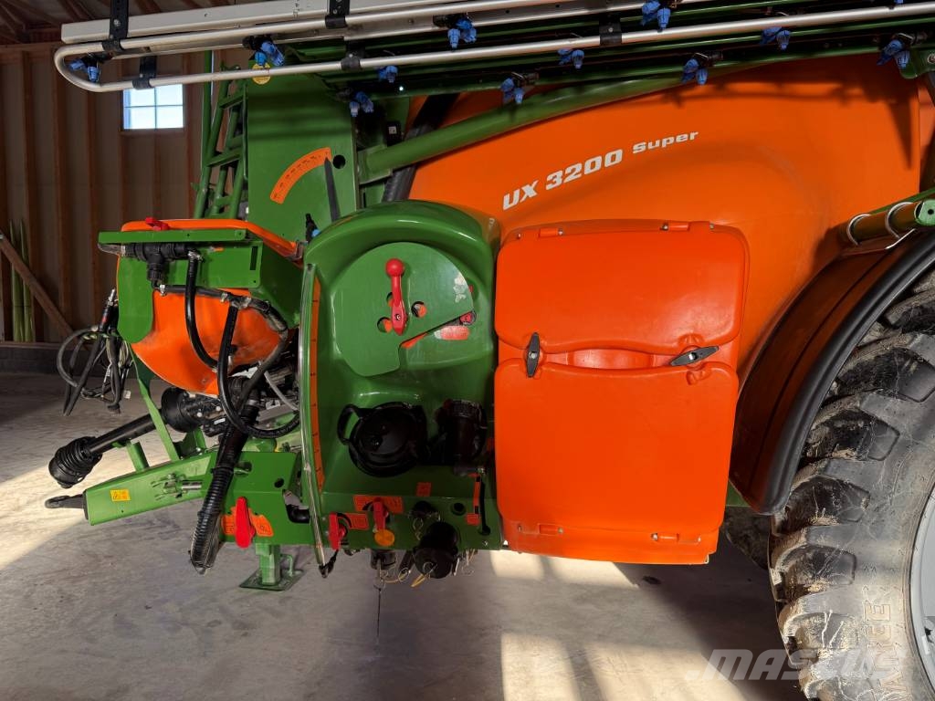 Amazone UX 3200 Super الرشاشات