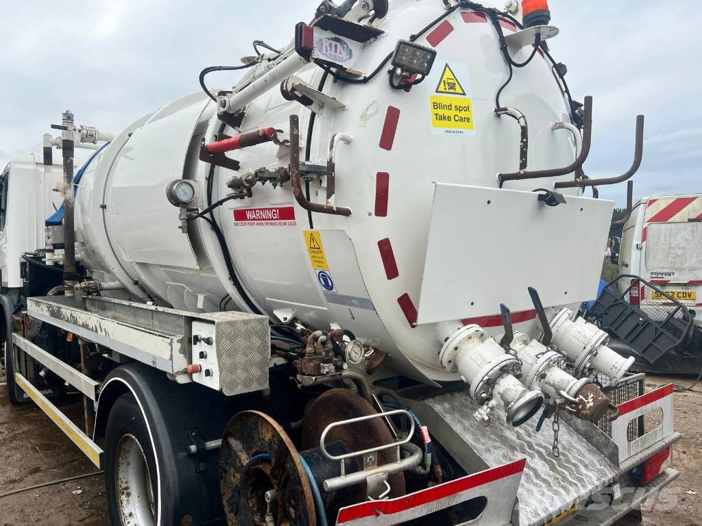 Scania P 250 Tanker trucks