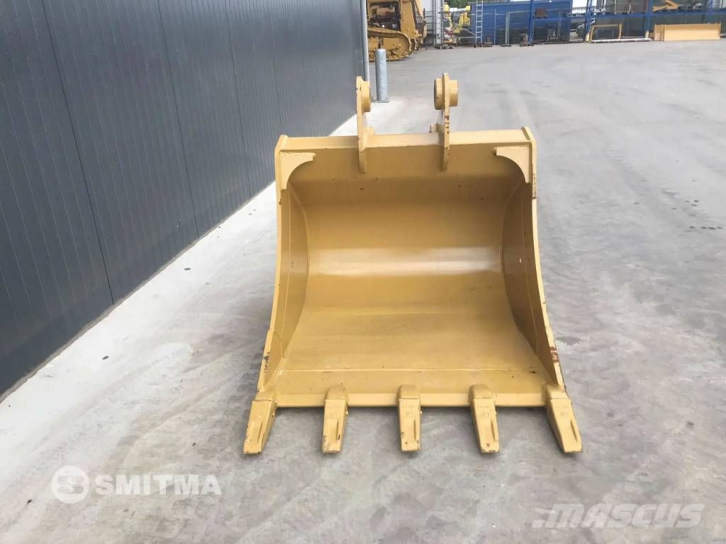 CAT 318D2 Bakken