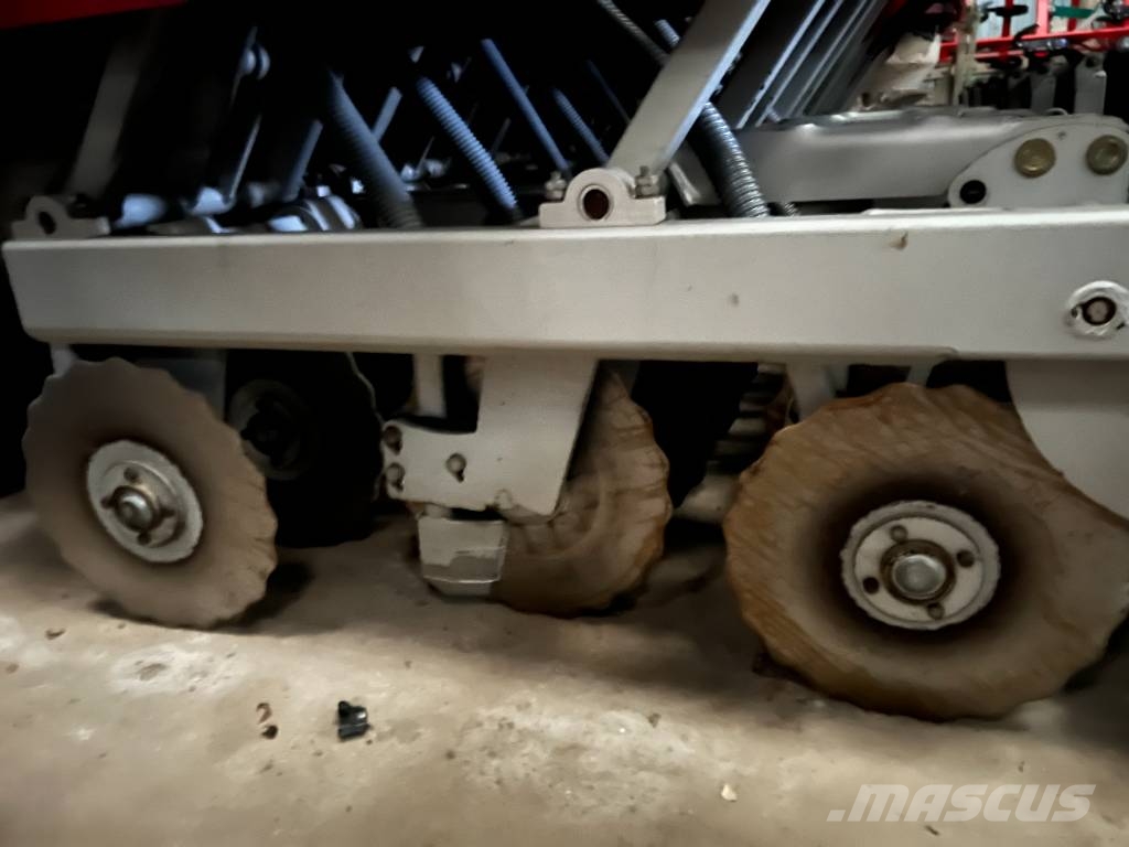 Kongskilde Flexidrill 4000 Perforadoras combinadas