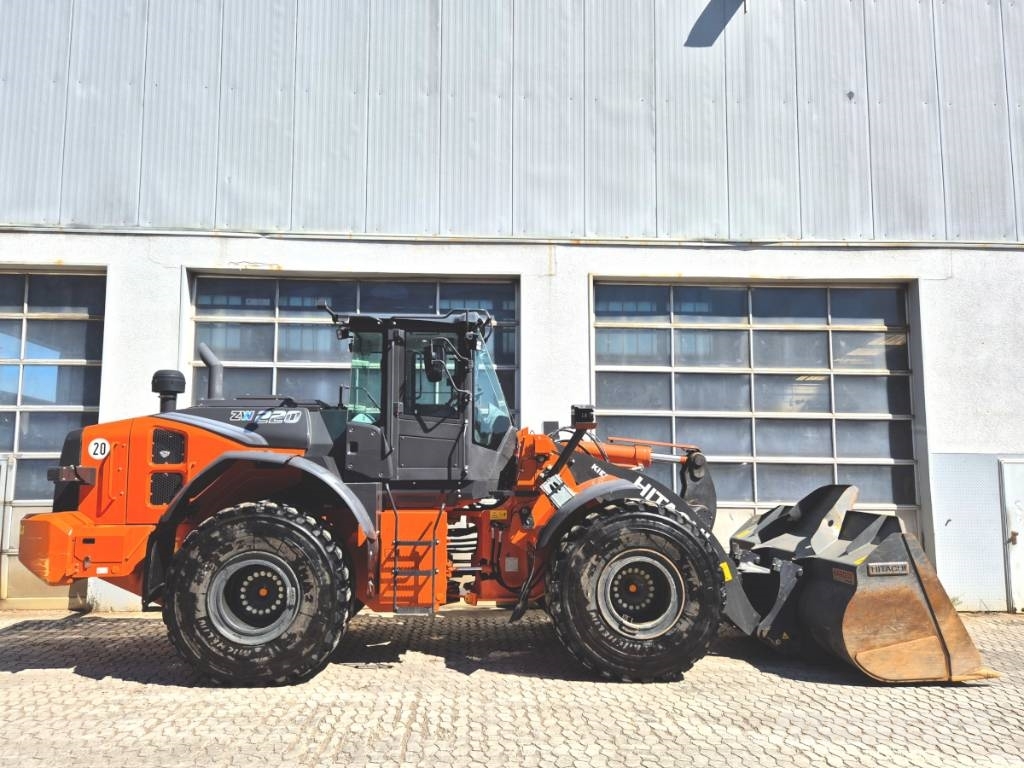 Hitachi ZW 220-7 Wielladers