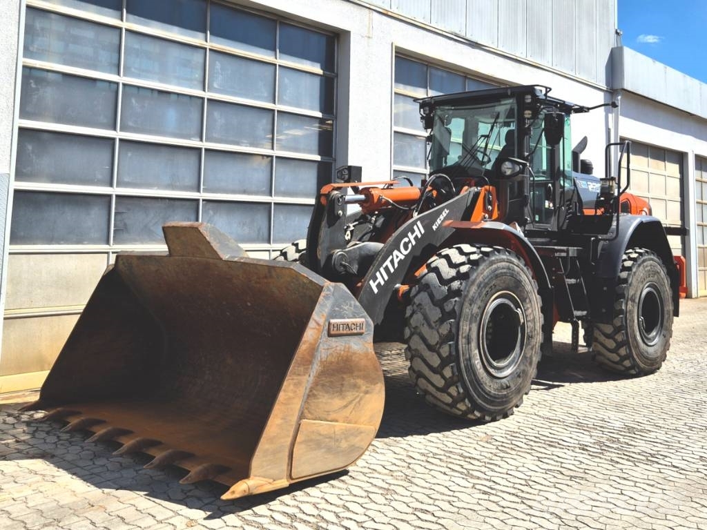 Hitachi ZW 220-7 Wielladers