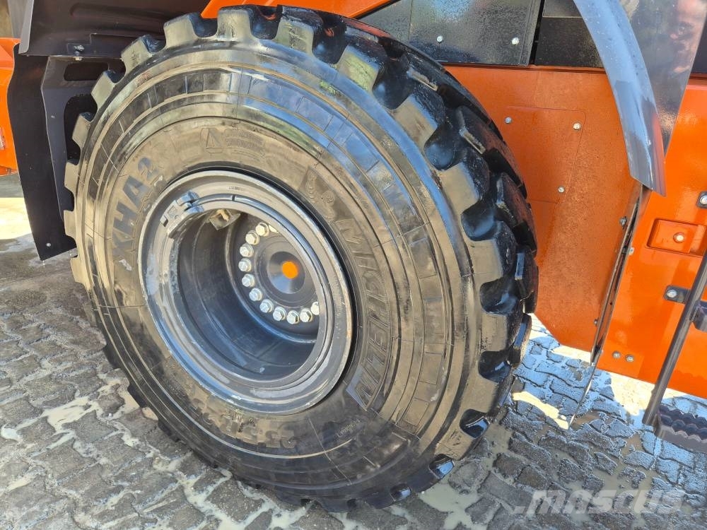 Hitachi ZW 220-7 Wielladers
