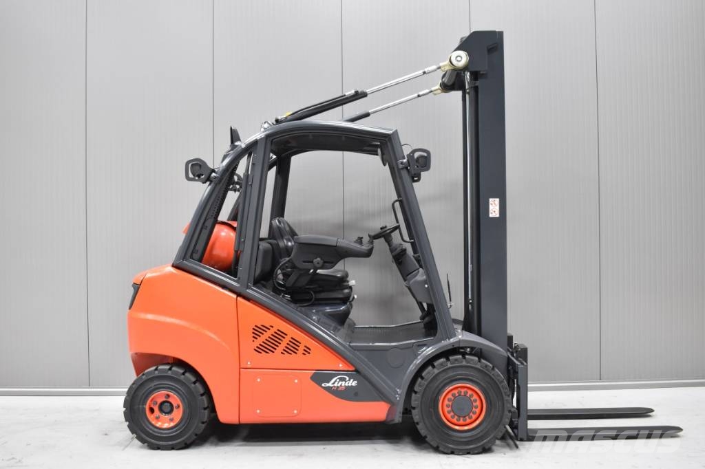 Linde H 35 T - 02 Chariots GPL