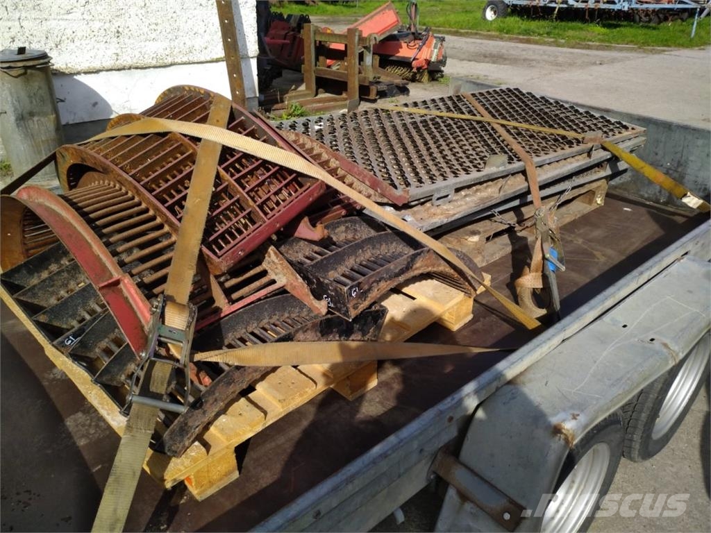 Case IH Siebe Körbe passend für 2188 / 2388 Аксесоари за комбайни