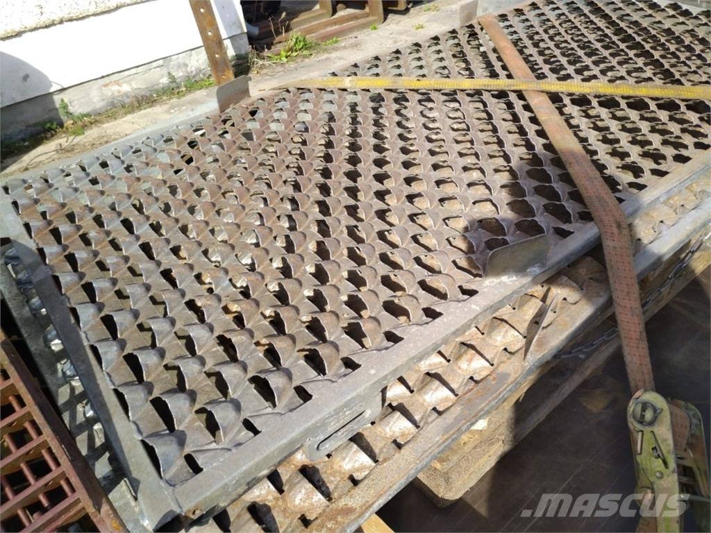 Case IH Siebe Körbe passend für 2188 / 2388 Аксесоари за комбайни