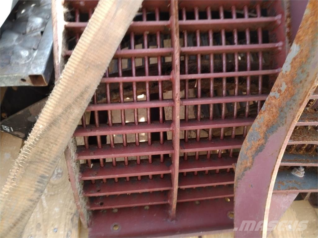 Case IH Siebe Körbe passend für 2188 / 2388 Аксесоари за комбайни