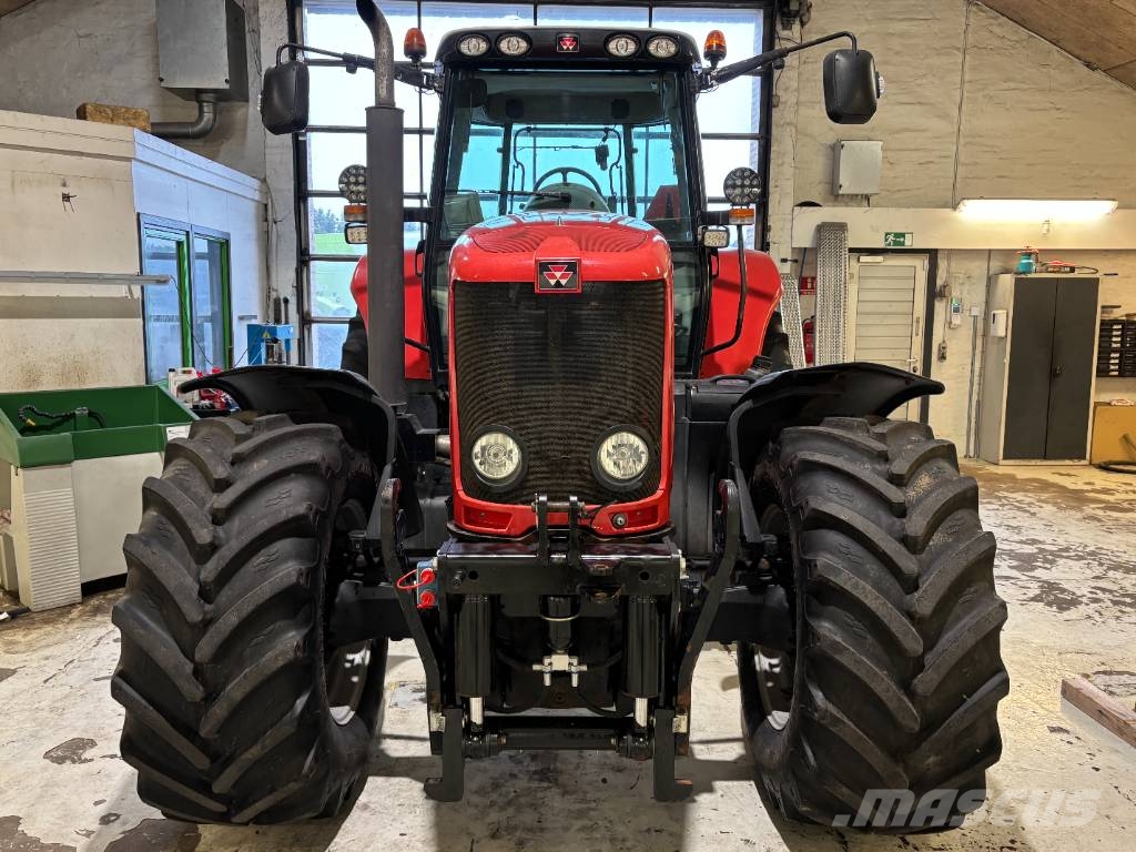 Massey Ferguson 7495 DYNA-VT トラクター