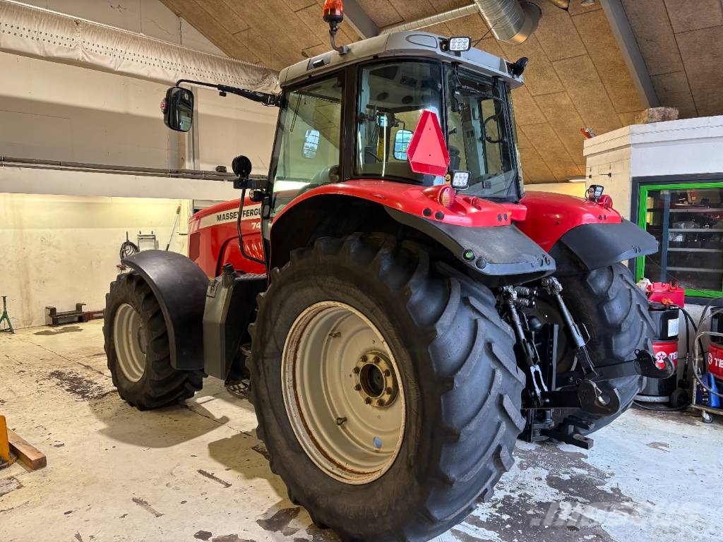 Massey Ferguson 7495 DYNA-VT トラクター