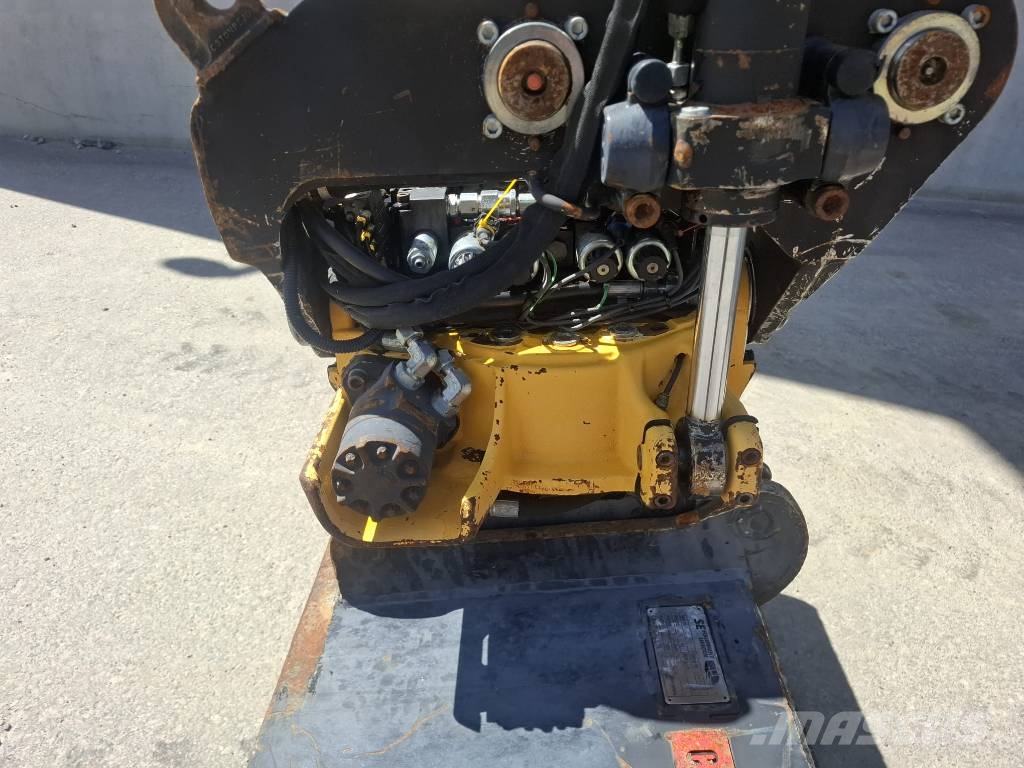 Wacker Neuson EW 100 Excavadoras de ruedas