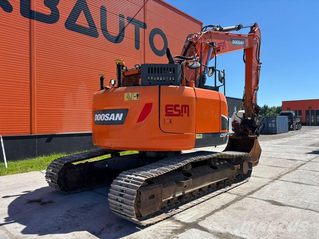 Doosan DX 235 LCR-5 3 D / TILTROTATOR / CENTRAL LUBRICATI Escavadoras de rastos
