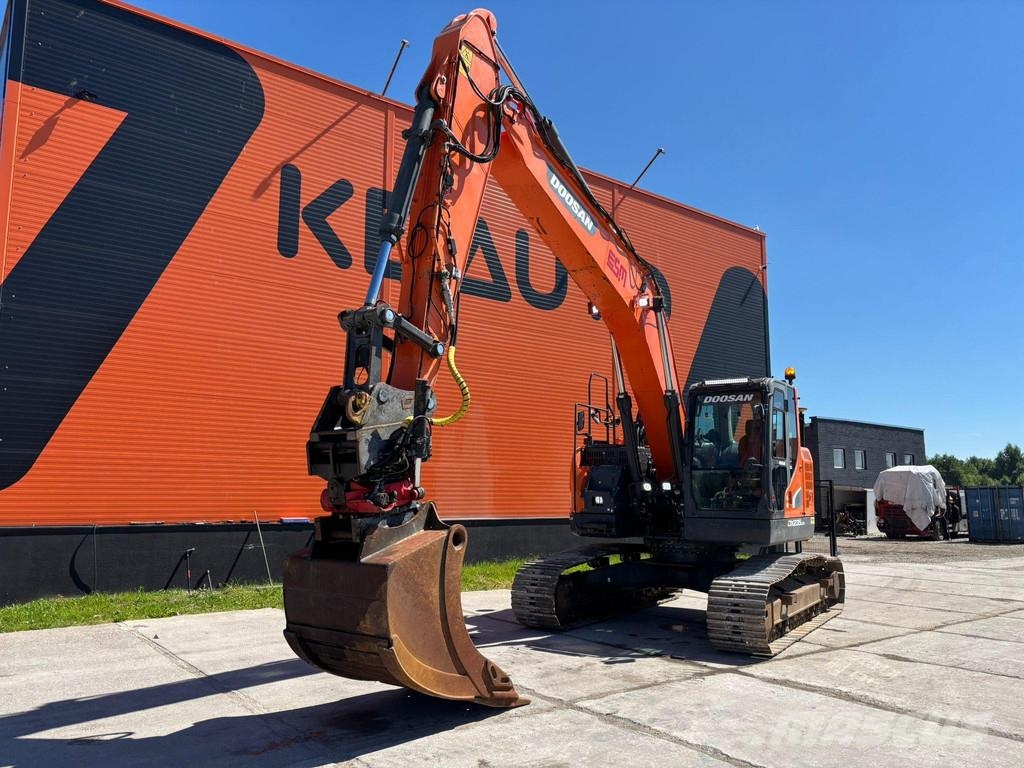 Doosan DX 235 LCR-5 3 D / TILTROTATOR / CENTRAL LUBRICATI Escavadoras de rastos