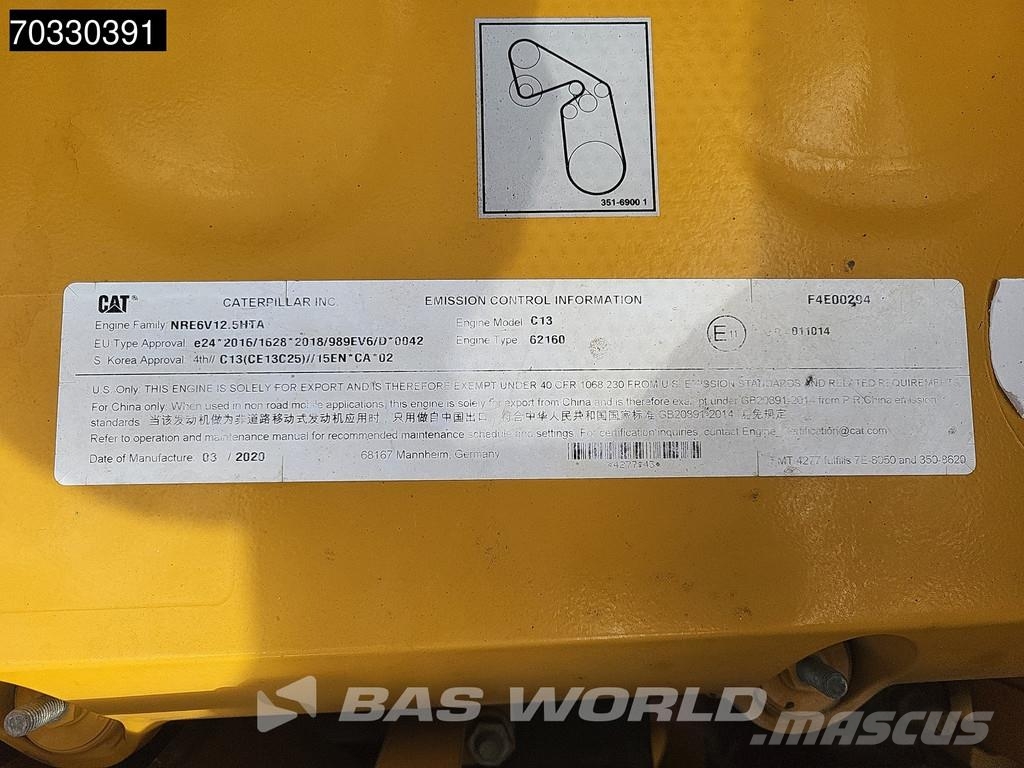 CAT 352 -07A حفارات زحافة
