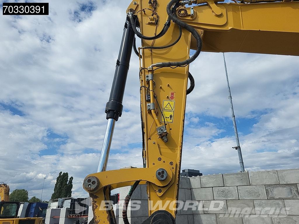 CAT 352 -07A حفارات زحافة