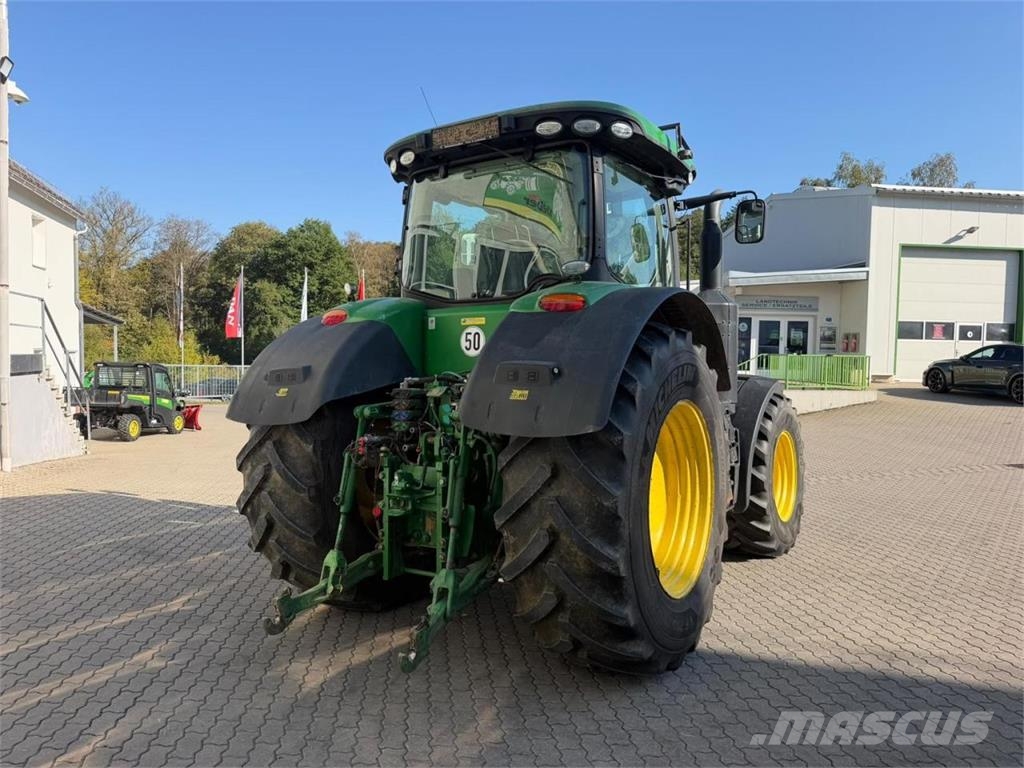 John Deere 7270R E23 Traktorok