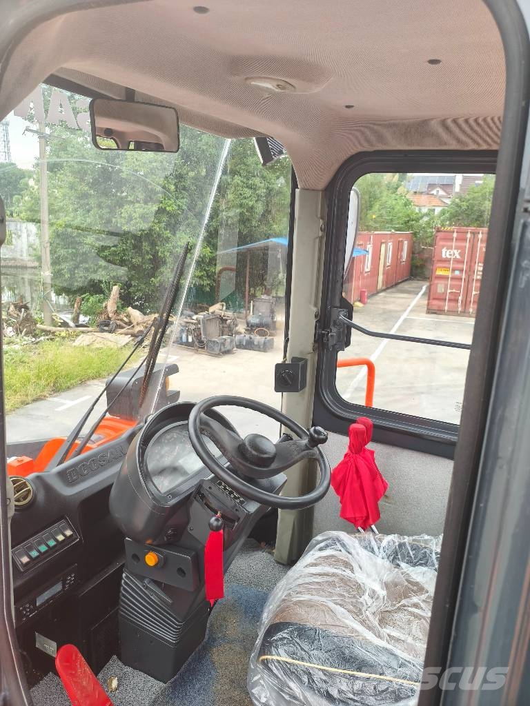 Doosan DL 505 Kolesni nakladalci