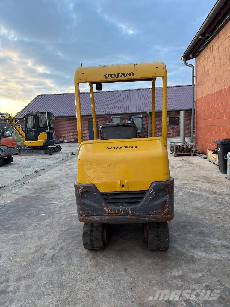 Volvo EC 15 B XR Mini bagri <7t