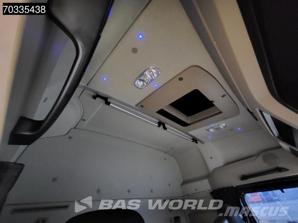 Mercedes-Benz Actros 1835 Actros 4X2 Full-Air Automatic Euro 6 2 Kofferaufbau
