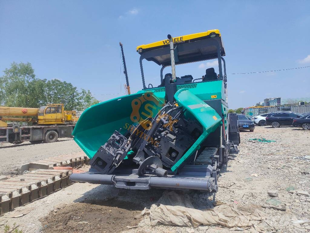 Voegler 1800 معدات السفلتة