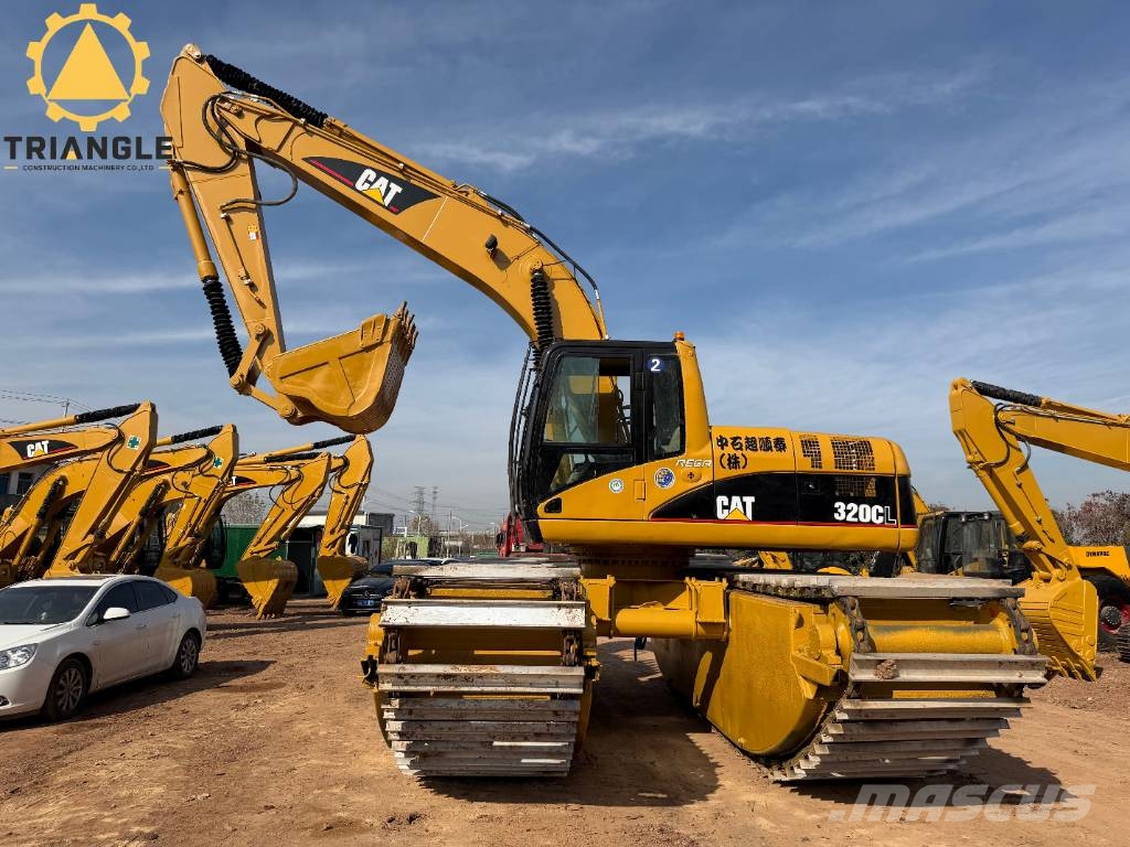 CAT 320 C Amfibijski bagri