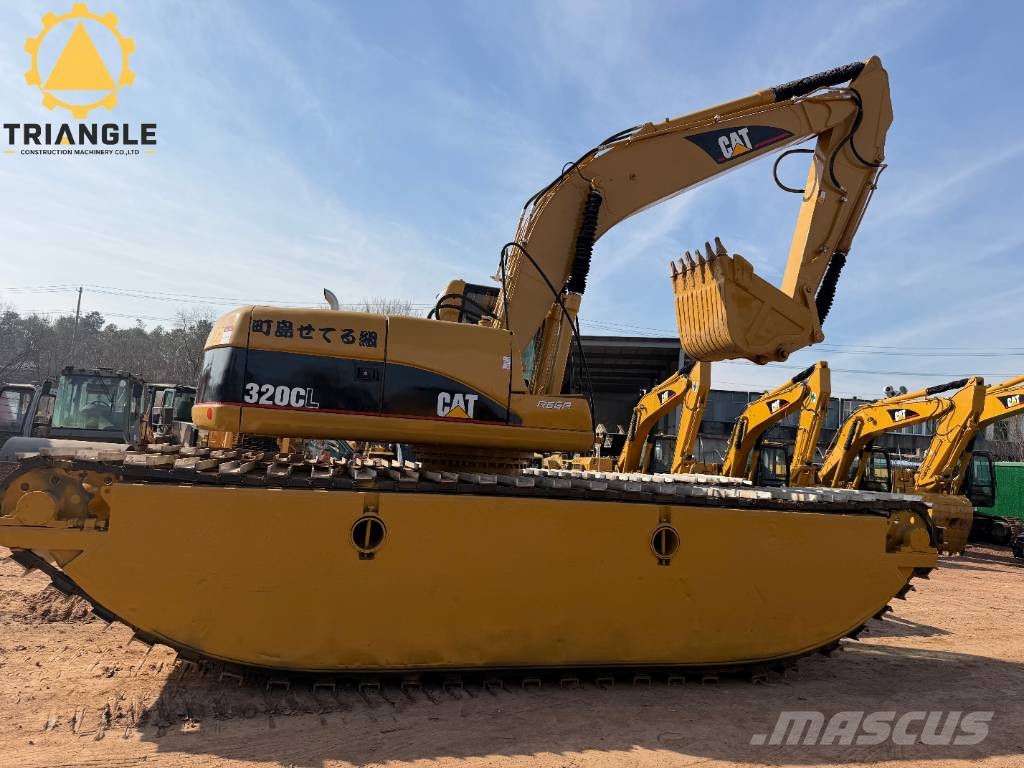 CAT 320 C Amfibijski bagri