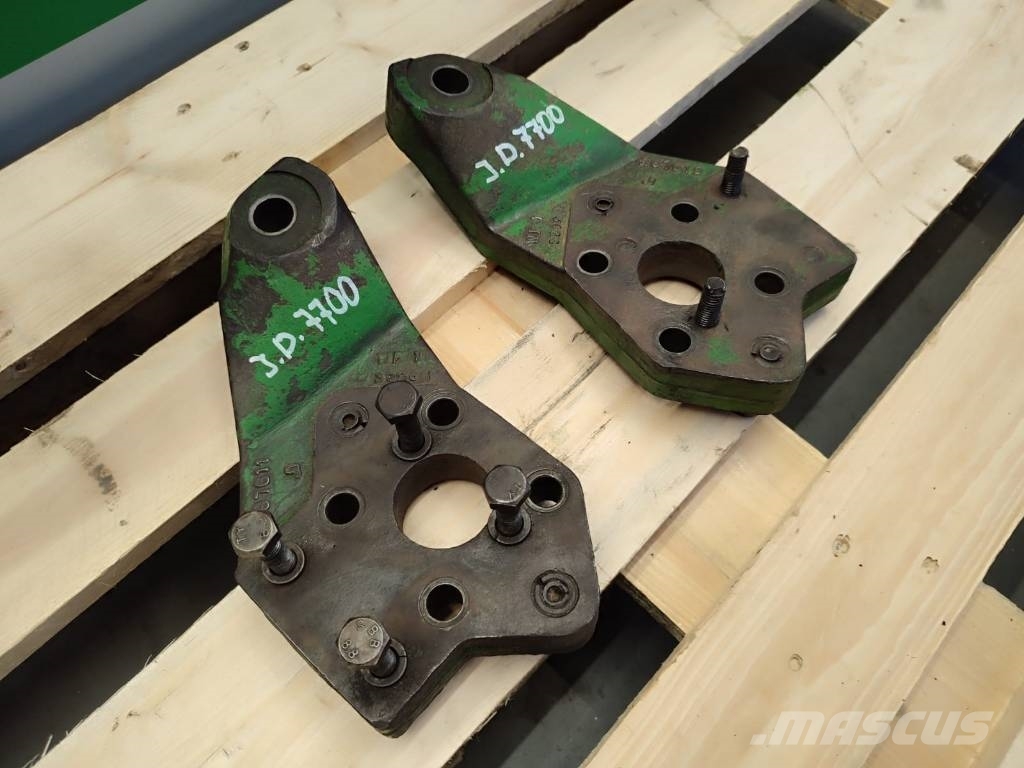 John Deere Steering arm R97611 John Deere 7700 Chassis and suspension