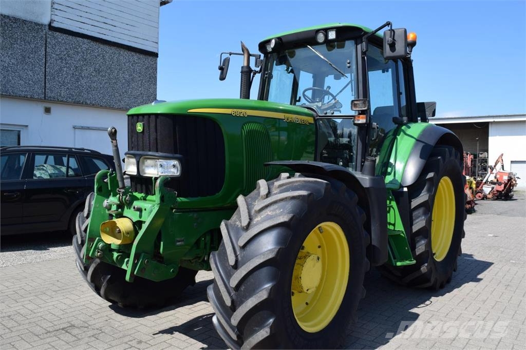 John Deere 6820 Tractors