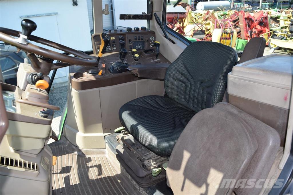 John Deere 6820 Tractors