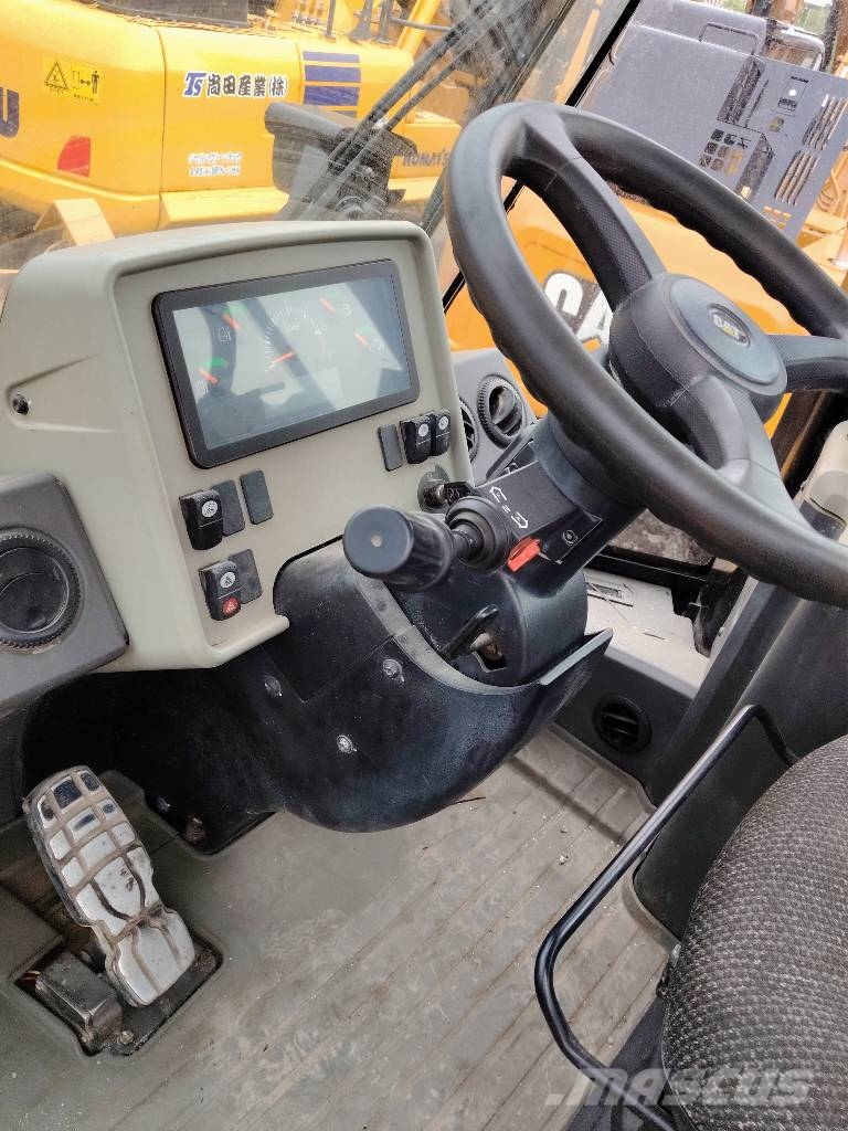 CAT 950 GC    Rare in‑stock Incarcator pe pneuri