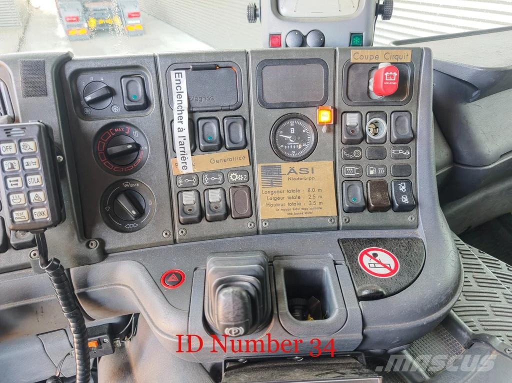 Scania P124C 420 4x4 Hauser 2000 Winde Wasserwerfer Licht Camiones de Bomberos