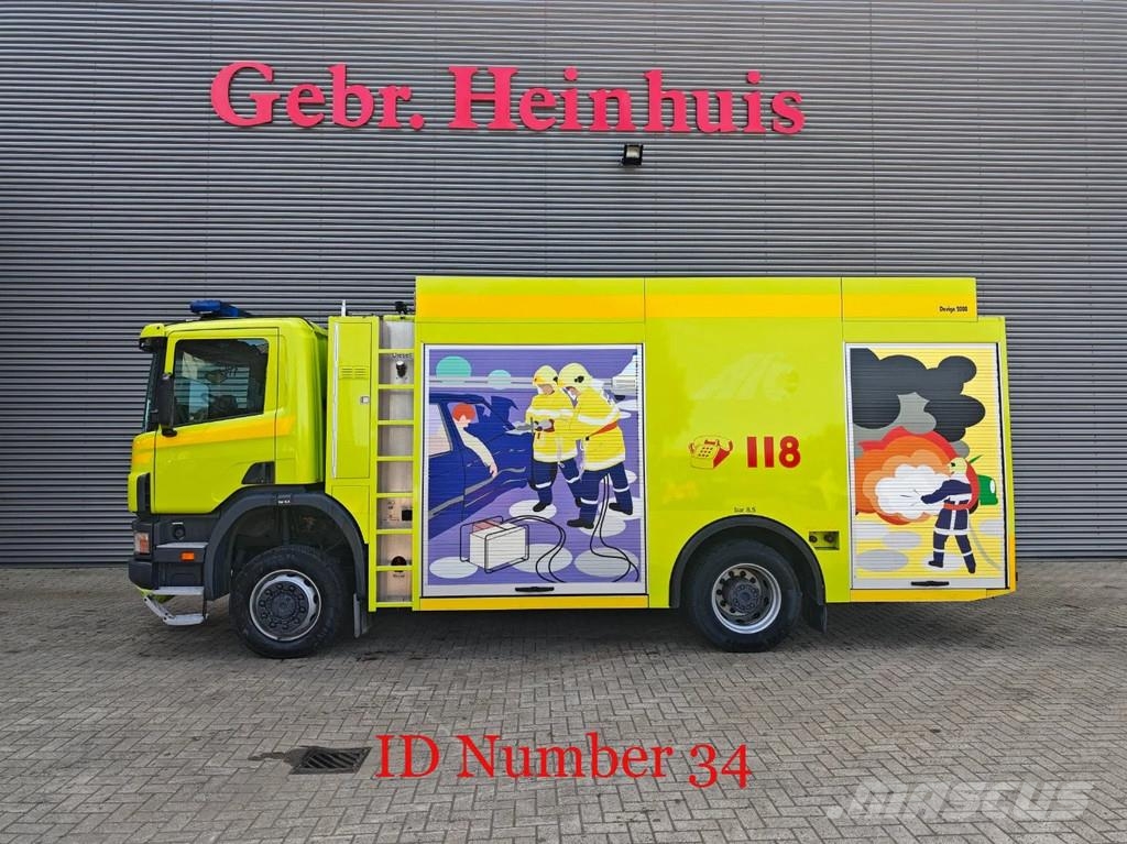 Scania P124C 420 4x4 Hauser 2000 Winde Wasserwerfer Licht Camiones de Bomberos