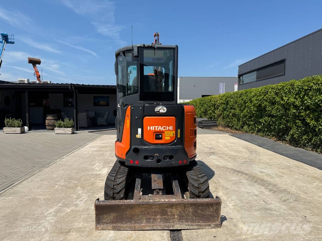 Hitachi ZX 33 U-5A CLR Minigraafmachines < 7t