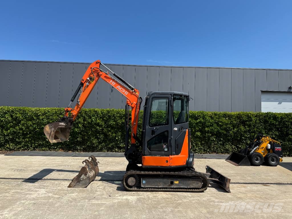 Hitachi ZX 33 U-5A CLR Minigraafmachines < 7t
