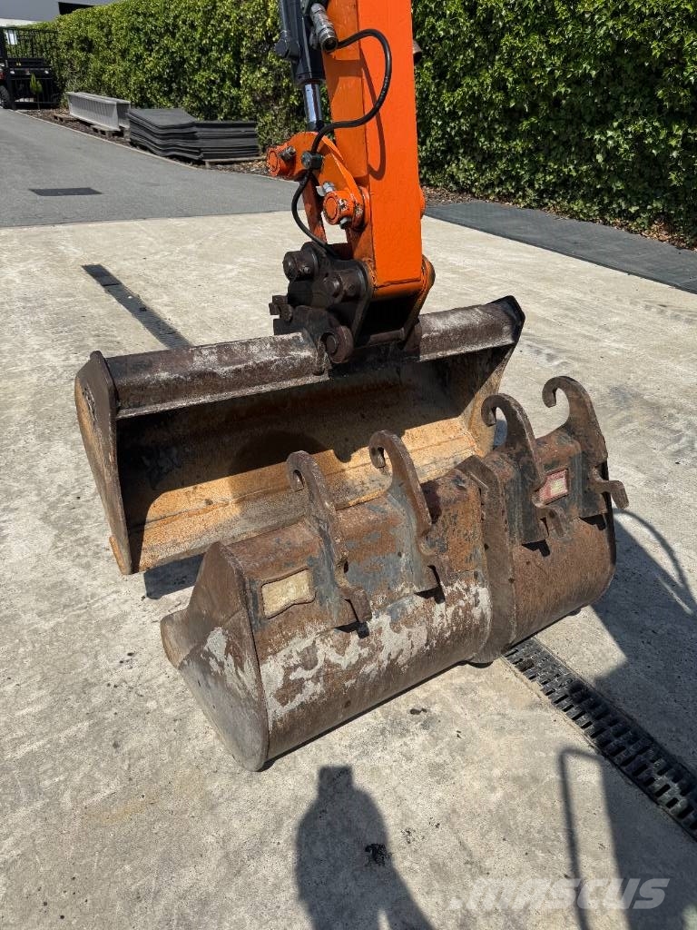 Hitachi ZX 33 U-5A CLR Minigraafmachines < 7t