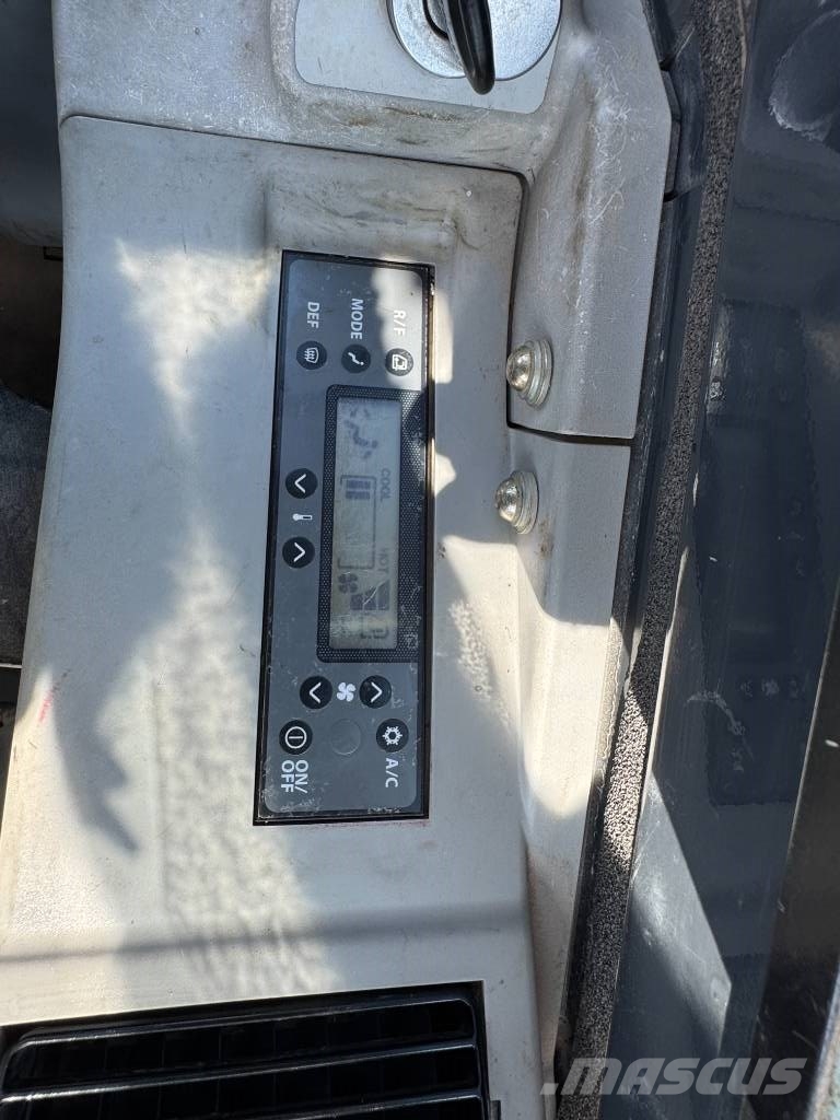 Hitachi ZX 33 U-5A CLR Minigraafmachines < 7t