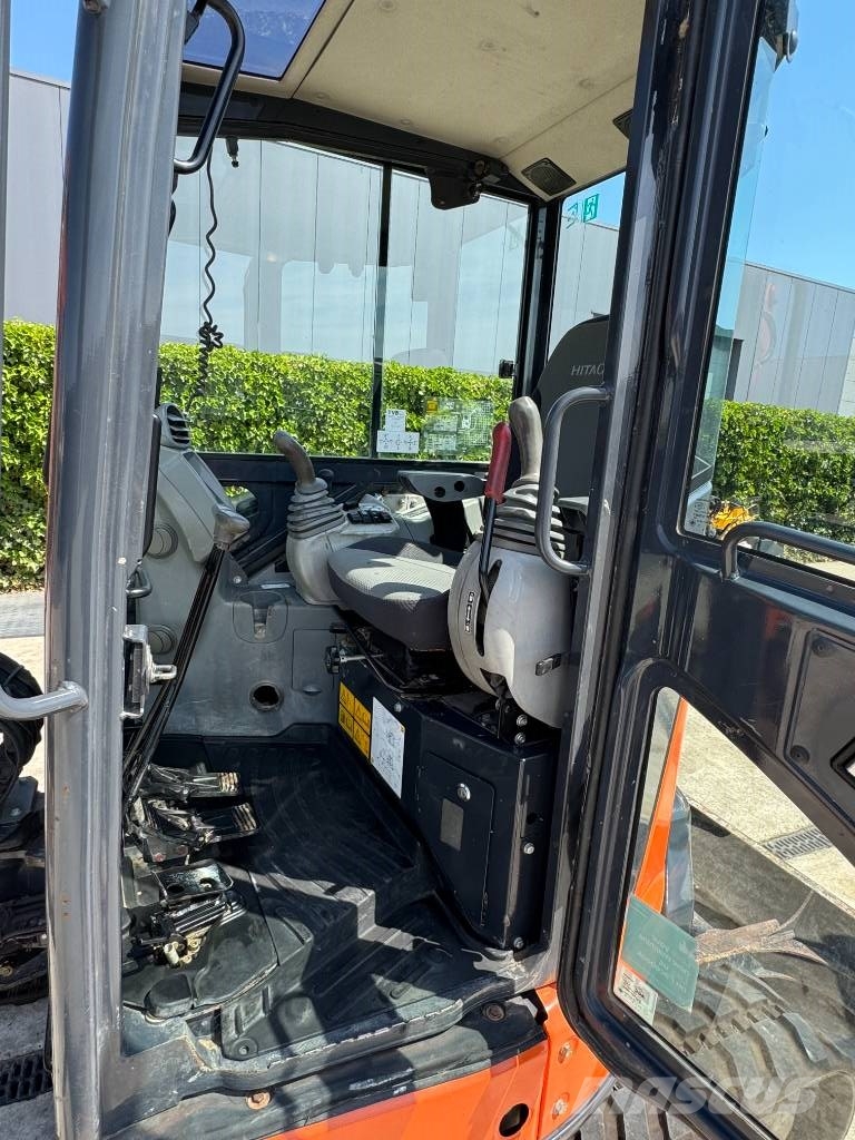 Hitachi ZX 33 U-5A CLR Minigraafmachines < 7t