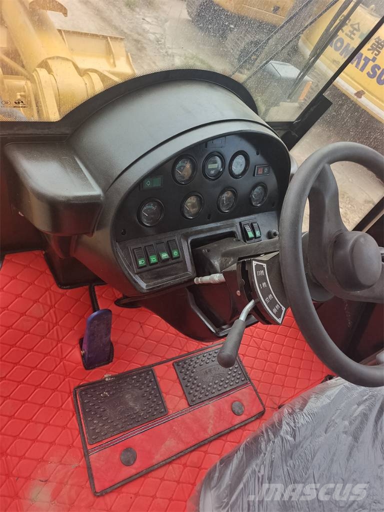 CAT 966 H   Shanghai largest supplier Incarcator pe pneuri
